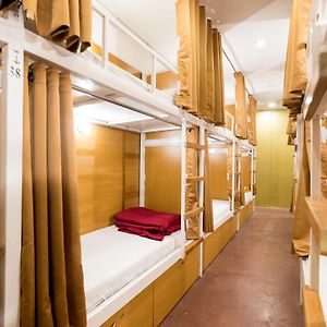 Single Bed 10-Bed Dormitory Room